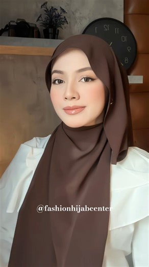Daily Tutorial Hijab Pashmina Simple Yang Bisa Kamu Coba #hijab #tutorialhijab #stylehijab #shorts