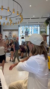 They were hilarious 😂🇮🇹🤯 #piano #italiansong #reaction #prank #pianoreaction | Pianofrenchy