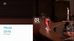 Klatschreporter Baby Schimmerlos hat es schwer: Jeder möchte in seiner Kolumne genannt werden. Denn: Alle wollen zur Münchner Schickeria gehören. Zum 75. Geburtstag von Regisseur Helmut Dietl zeigen wir eine Doppelfolge von "Kir Royal" im BR Fernsehen, ab 22.45 Uhr. Die weiteren Folgen gibt's dann immer montags um 22.45 Uhr. | BR - Bayerischer Rundfunk