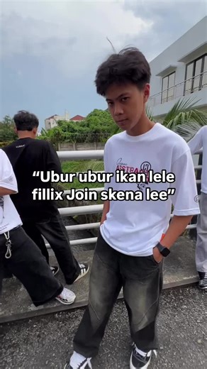 Baggy Pants Outfit Ideas untuk Gaya Keren