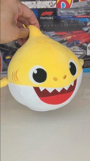 Baby Shark Dancing Plush - Pinkfong