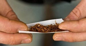 What mistakes to avoid when rolling your own tobacco - Windy City Cigars