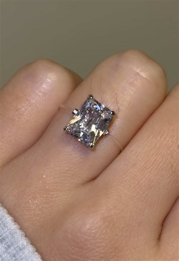 Unique Invisible Ring: Perfect Valentine's Gift