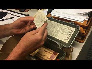 1970’s First Aid Kit Unboxing