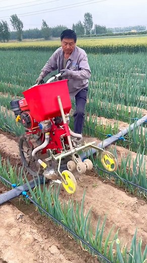 125/ High-Tech Farming! #farmtools #farmingequipment #farming #DünyaGıdası2025 #gardening #tractor | Rural Farm