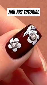 Easy Nail art 😍 #fypシ゚viralシ #fypシ #fyp #nailart #nailtutorial #nailtech #nailinspo #naildesign #fashion #nailsdesign | NailCraze