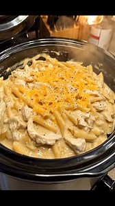 Just wanna share one of my favorite crockpot recipes! 2 chicken breast you can just put them in frozen 1 can of cream of chicken soup Using the same can do 1 1/2 cans of milk 1 ranch seasoning package Once the chicken is cooked you go in and shred it while in the pot (I just use two forks gets the job done) Cook any type of noodle I used Penne cause it’s what I had I added 2 cups of whatever cheese I had & just cause I like adding sour cream to everything I added like a cup of sour cream but you