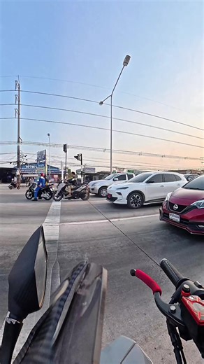 Zontes368g VS Forza 350: เลือกรถจักรยานยนต์ที่ดีที่สุด