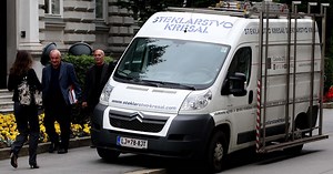 Steklarstvo Kresal že na delu