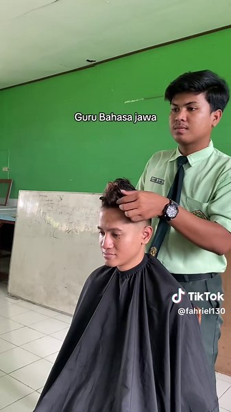 Bangga bisa sekolah disini #barberschool #hair #fyp #barbershop #barbershop