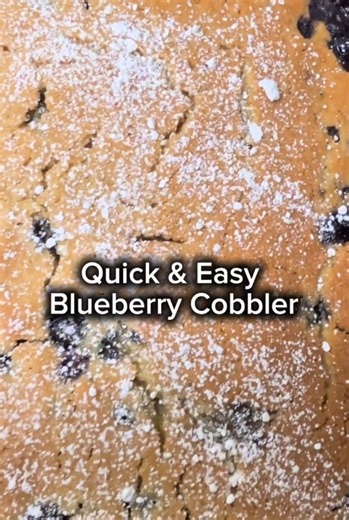 Quick and easy vegan blueberry cobbler