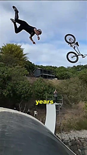 IMPOSSIBLE BMX TRICK 👀