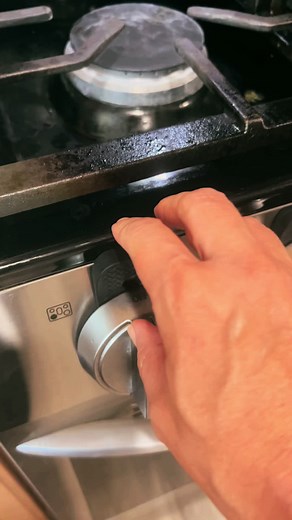 Keeping our family safe with these Gas stove safety knob locks for my Alzheimer’s mama #dementiacare #alzheimer #alzheimersdaughter #alzheimersafety #stovelocks