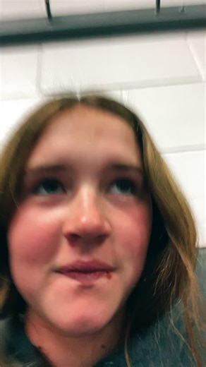 emma🙂 (@emmashu2)’s videos with original sound - Stephanie Mendoza