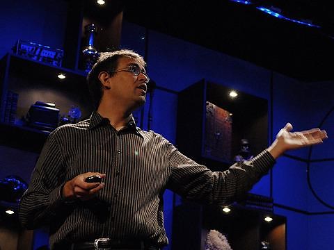 DNA folding, in detail