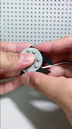Building a Mini LEGO Millennium Falcon in 1 Minute