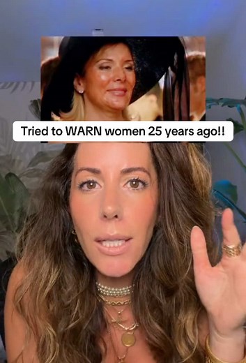 I remember watching this in my 20s when it first aired, why didn’t I start sooner. 😭 #over40 #antiaging #perimenopause #wrinkles