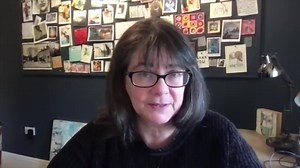 “It’s like Netflix for art” 🎨 Ready to level up your artwork, gain confidence in your artistic skills and connect with thousands of other artists? Then consider this your calling—my Art Tribe online membership will give you the inspiration, education and support that will take your art to the next level (no matter where you are right now), plus, it’s FREE to try for the first 30 days. As a member, you get instant access to: 🖌️ An exclusive backstage pass to all aspects of my art practice 🖌️ E