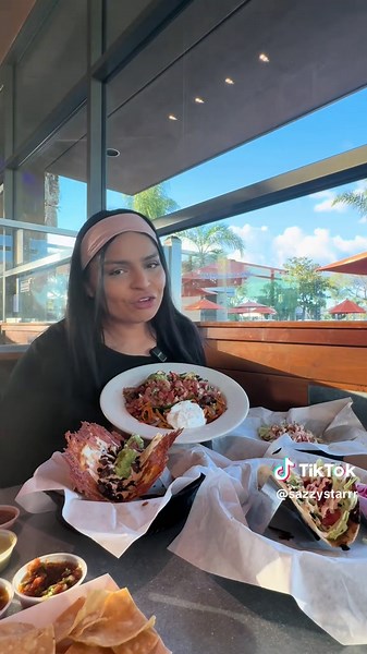 Buy a fajitas bowl get one side for free, including a lemonade using code : Estrella . Only locations in Oxnard on Rose Ave and Newbury Park ##805##oxnard##newburypark##camarillo##venturacounty