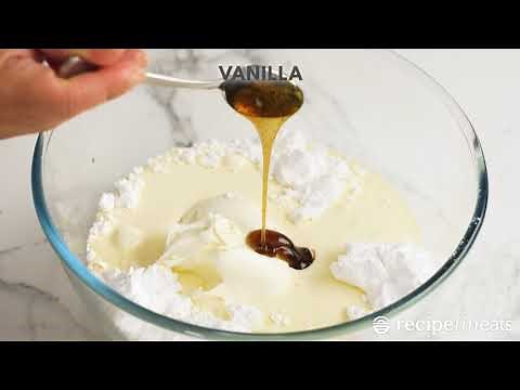 Chantilly Cream (French whipped cream)