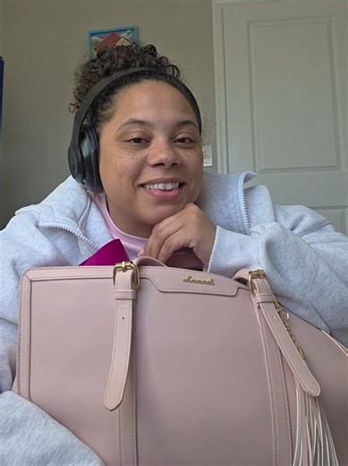 Exploring My Mary Poppins Work Bag Essentials