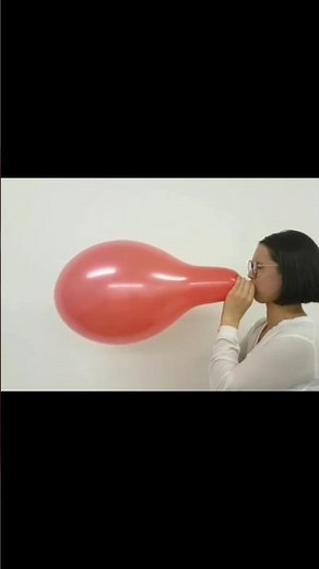 A balloon a day - Day 3 #looner #loonergirl #balloonblowtopop #blowtopop #btp #balloonpop #b2p