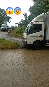 Umapaw na ang tubig sa tulay😰 #flood #floodcontrol #stranded | Sandy Domingo