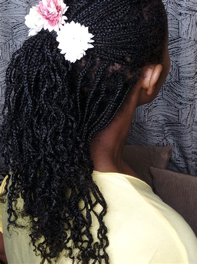 Stylish Mini Braids: A Tutorial for Gorgeous Hair