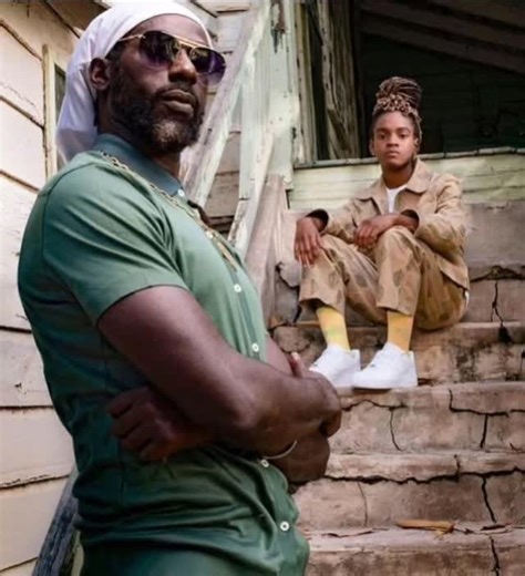 The relationship between Jamaican reggae icons Buju Banton and Koffee has shifted from early mentorship and collaboration to a reported, public severing of ties by Buju Banton due to personal and spiritual disagreements. Following his release from prison,Buju Banton embraced the young star with Koffee performing at his "Long Walk to Freedom" welcome home concert in Jamaica in 2019. At the time, she was widely recognized as a rising star, and he supported her early career milestones. The two coll