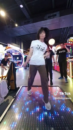 Gypsy Woman Dance Game Arcade Rhythm Challenge