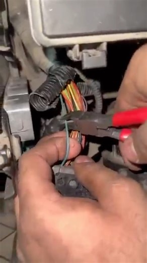 Honda civic Ecu wiring repair #honda #civic #ecu #wiring #repair #foryou #automobile #mechanic #yt