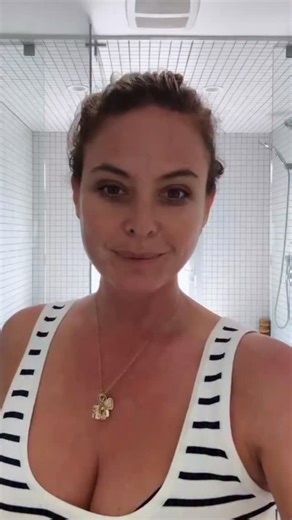 This isn’t just body care - it’s a self-love ritual ✨❤️🍊🧖‍♀️ Josie shares her routine using our limited-edition Topless Tangerine Treats holiday set for smooth, hydrated and deliciously scented skin. Available exclusively at @sephora | Josie Maran