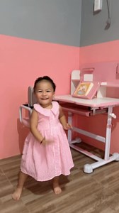 331K views · 6.2K reactions | Ang ganda ng study table at chair ni Inday Kiara  Bili na din kayo 珞 check the link sa comment section 殺#highlightseveryone #StarSender #comfort #toddlers | Chen Cleo | Facebook