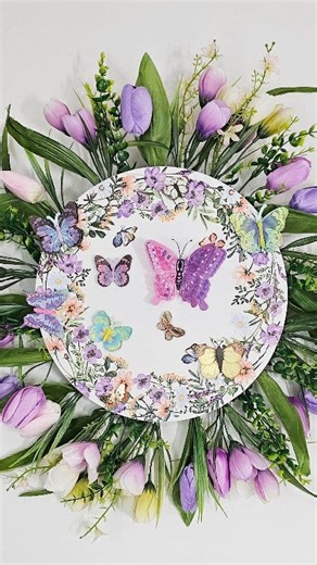 17K views · 163 reactions | This summer Dollar Tree wreath is GORGEOUS! Simple finds from Dollar Tree, but a stunning look. What do you think of this Dollar Tree craft? #diycrafts #dollartreecrafts #dollartreefinds #dollartreediy #dollartreehacks #summerdecor #summercrafts | DIY Beauty On Purpose | Facebook