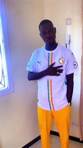 Vidéos de Talibe❤️S fallou💙 ✪ (@talibe__s_fallou_rk) avec son original - Dimo the black lion 🦁🇸🇳