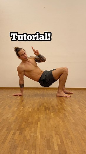 Leandro Fornito (LeoMoves) on Instagram: "Learn this combo step by step 🔥 ‌ How would you call this one? Anyways it is a great example of how to connect multiple exercises into one combo 💪🏼 ‌ Save it. Try it!"