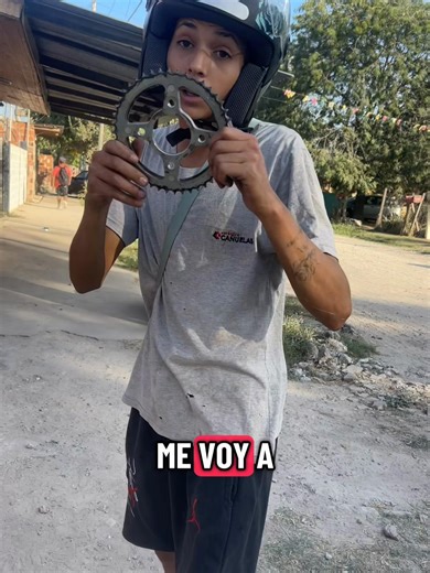 Un día normal en la vida de Lelu🤣🤣 es una cajita de sorpresas el tipo #fy #lelu #viral #2026