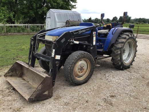 2004 Tractor King FT404 MFWD Tractor W/Loader | Agriculture