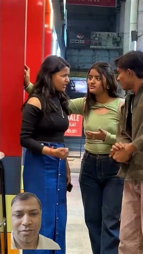 Aisa prank ki ladki ban gayi aunty 🤣 #funny #youtubeshorts #comedy #funnyreel #funniestvideo