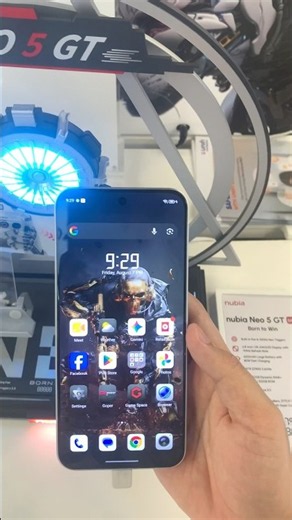 ZTE Nubia Neo 5 GT First Look, Look Impression & Full Review at Mid Valley (Thundermatch)