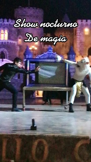 Show Nocturno de Magia en Chancay, Perú