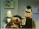 Ernie and Bert: The Radio Knob (Classic Sesame Street)