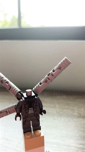 How to build doctor octopus ￼