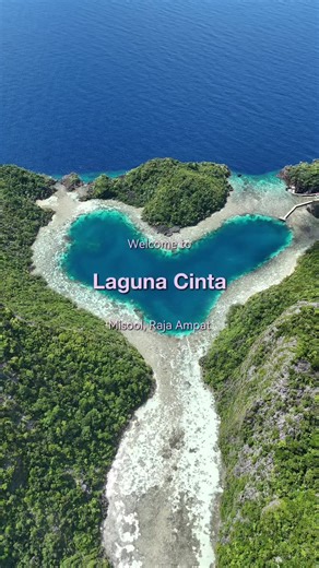 Exploring Laguna Cinta in Raja Ampat