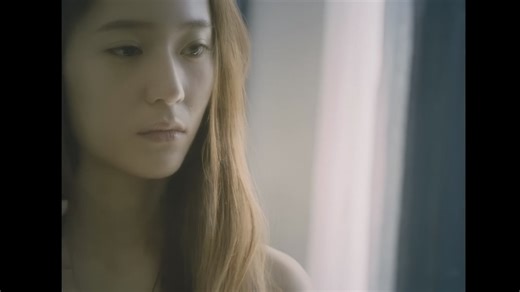 f(x) - 4 WALLS MV [4K60帧|杜比视界|Hi-Res|韩语字幕修复]