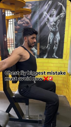 1st:- fix the handles at natural movement of the arms and flexibility of shoulders (handle should not go behind the shoulder ) 2:-fix the seat at height where the shoulder is at same angle of handle (alignment should match) 3:- open full arm while performing reps and go back slow repetitions controlling the negatives . SHARE✅ this to your friends , lets grow safely together 🙌 . . . . . #chestworkout #fitness #bodybuilding #workout #chestday fitnessmotivation gym gymmotivation chest gymlife moti