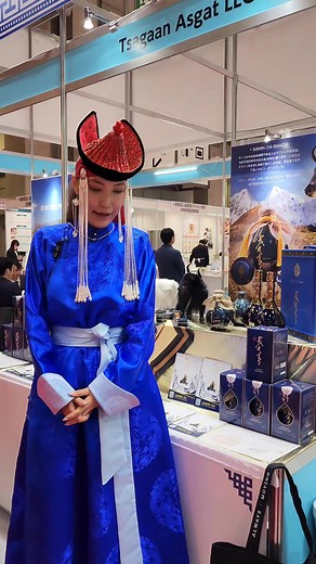 "FOODEX JAPAN 2025" ҮЗЭСГЭЛЭНД МОНГОЛЫН БАРАА БҮТЭЭГДЭХҮҮНИЙГ ГАДНЫ ЗОЧИД ИХЭЭР СОНИРХОЖ БАЙНА Shimiin ohi/Шилмэл шимийн охь #FOODEX2025 JICA Mongolia Mongolia-Japan center Монгол-Японы төв Японд сургууль төгсөгчдийн Жугамо нийгэмлэг Монголын Үндэсний Худалдаа Аж Үйлдвэрийн Танхим | Жижиг, дунд үйлдвэрийн газар/SME Agency of Mongolia