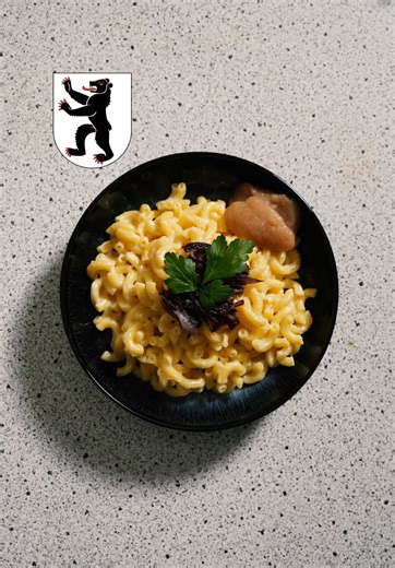Appenzeller Chäshörnli Swiss Canton Serie Episode 2: Appenzell Inner-Rhodes The ultimate dish after a long day of hiking in the mountains. Recipe: Serving 4 500g macaroni 1 tbsp butter 1 tbsp flour 400ml milk 200g Appenzeller nutmeg salt and pepper, to taste Apple sauce 1 red onion 1 tbsp butter Cooking instructions 1. Add the macaroni in a salted water pot and cook as per the cooking instructions 2. In a separate saucepan, add the butter and wait until it starts cooking (you will see some bubbl