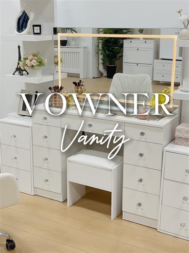 Creating the Perfect Makeup Vanity for Your Dream Bedroom
