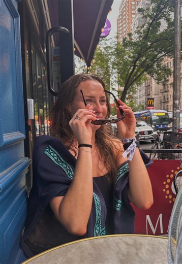 Why do we think it’s okay to comment on a woman’s body? Or comment on what she’s eating? My whole life I have struggled with my relationship with food because of comments people make to me and because of what I see online. Stop letting the world tell you what you should look like and do what makes you happy. My body and how I fuel it is my business. If this is the size my body needs to be to achieve my goals then I’m gonna let her do her thing. And if that size changes based on my goals, IM GONN